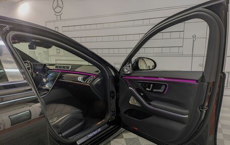 Mercedes-Benz Maybach S-Класс, 2021 год, 20 000 000 рублей, 34 фотография