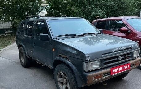 Nissan Terrano II рестайлинг, 1994 год, 170 000 рублей, 4 фотография