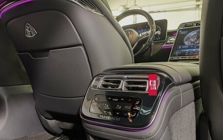 Mercedes-Benz Maybach S-Класс, 2021 год, 20 000 000 рублей, 40 фотография