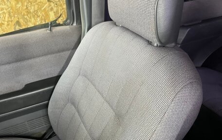 Nissan Terrano II рестайлинг, 1994 год, 170 000 рублей, 13 фотография