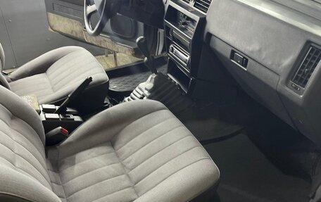 Nissan Terrano II рестайлинг, 1994 год, 170 000 рублей, 19 фотография