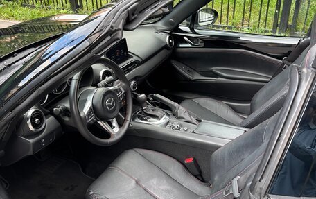 Mazda MX-5, 2018 год, 2 400 000 рублей, 11 фотография