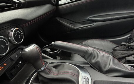 Mazda MX-5, 2018 год, 2 400 000 рублей, 15 фотография