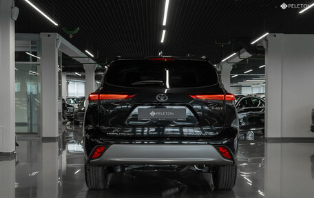 Toyota Highlander, 2025 год, 5 400 000 рублей, 6 фотография