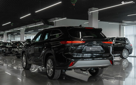 Toyota Highlander, 2025 год, 5 400 000 рублей, 5 фотография
