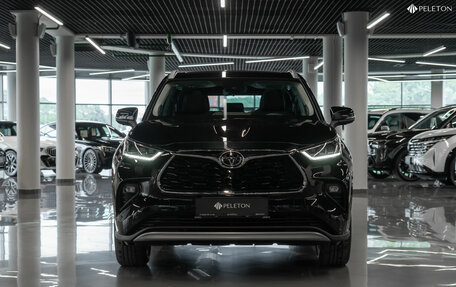 Toyota Highlander, 2025 год, 5 400 000 рублей, 3 фотография
