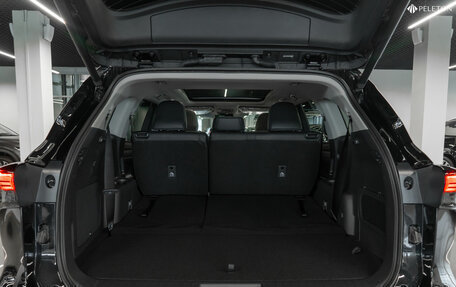 Toyota Highlander, 2025 год, 5 400 000 рублей, 32 фотография