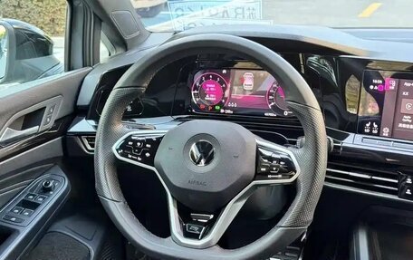 Volkswagen Golf VIII, 2022 год, 3 150 000 рублей, 8 фотография