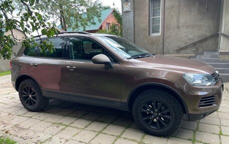 Volkswagen Touareg III, 2011 год, 2 000 000 рублей, 4 фотография