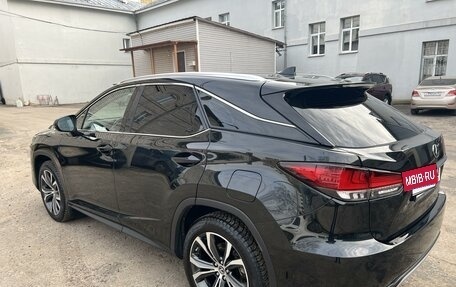 Lexus RX IV рестайлинг, 2021 год, 5 000 000 рублей, 8 фотография