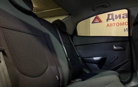 KIA Rio III рестайлинг, 2016 год, 887 000 рублей, 16 фотография
