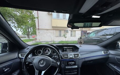 Mercedes-Benz E-Класс, 2013 год, 2 150 000 рублей, 3 фотография