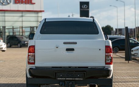 Toyota Hilux VII, 2013 год, 1 995 000 рублей, 5 фотография