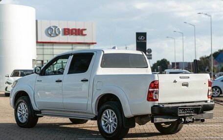 Toyota Hilux VII, 2013 год, 1 995 000 рублей, 4 фотография