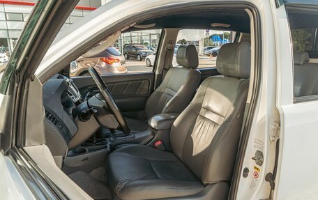 Toyota Hilux VII, 2013 год, 1 995 000 рублей, 9 фотография