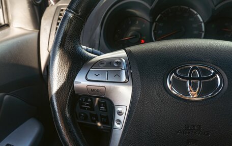 Toyota Hilux VII, 2013 год, 1 995 000 рублей, 14 фотография