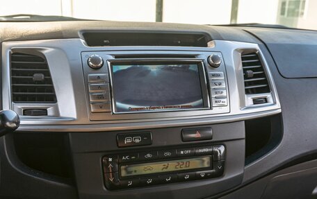 Toyota Hilux VII, 2013 год, 1 995 000 рублей, 16 фотография