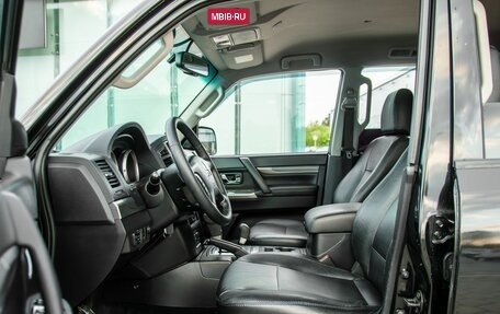 Mitsubishi Pajero IV, 2011 год, 1 555 000 рублей, 8 фотография