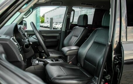 Mitsubishi Pajero IV, 2011 год, 1 555 000 рублей, 9 фотография