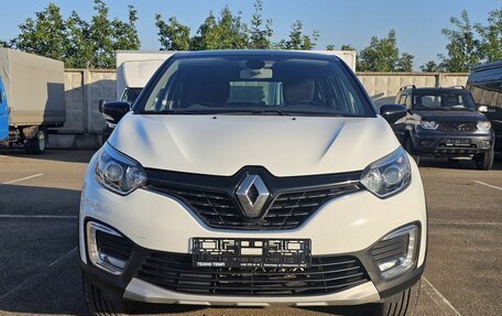Renault Kaptur I рестайлинг, 2017 год, 1 490 000 рублей, 2 фотография