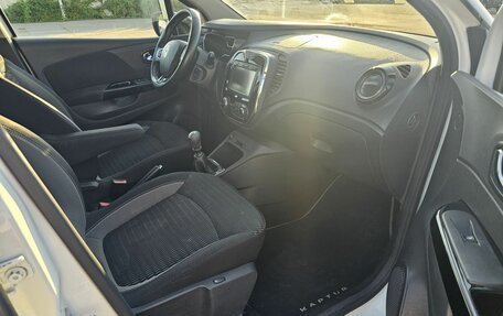 Renault Kaptur I рестайлинг, 2017 год, 1 490 000 рублей, 11 фотография