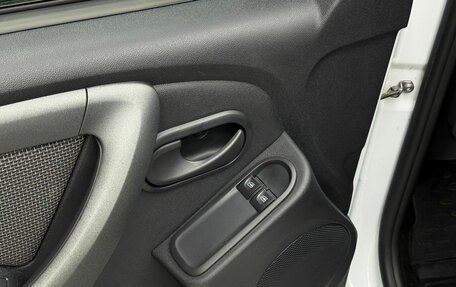 Renault Duster I рестайлинг, 2017 год, 1 349 000 рублей, 15 фотография