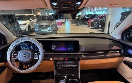 KIA Carnival, 2021 год, 3 000 000 рублей, 9 фотография