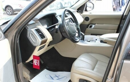 Land Rover Range Rover Sport II, 2016 год, 2 910 000 рублей, 9 фотография