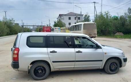 Toyota Succeed I рестайлинг, 2007 год, 550 000 рублей, 3 фотография