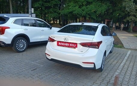 Hyundai Solaris II рестайлинг, 2018 год, 750 000 рублей, 4 фотография