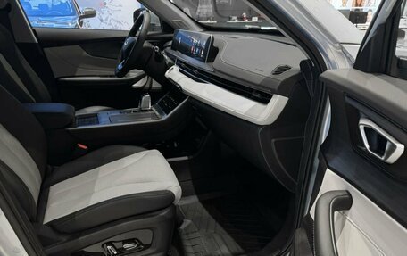 Chery Tiggo 4 I рестайлинг, 2025 год, 2 420 000 рублей, 11 фотография