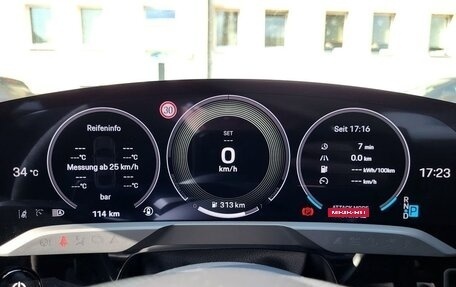 Porsche Taycan I, 2025 год, 31 500 000 рублей, 14 фотография