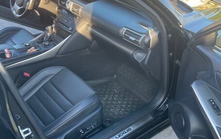Lexus IS III, 2015 год, 1 850 000 рублей, 9 фотография