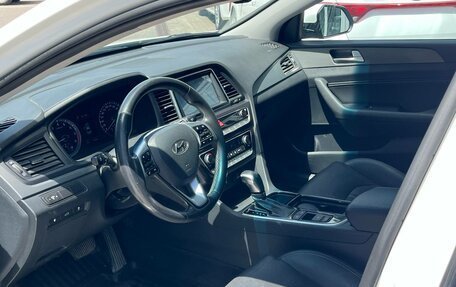 Hyundai Sonata VII, 2019 год, 1 970 000 рублей, 9 фотография