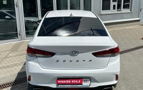Hyundai Sonata VII, 2019 год, 1 970 000 рублей, 6 фотография