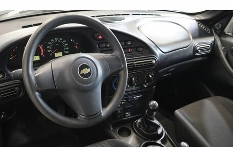 Chevrolet Niva I рестайлинг, 2016 год, 681 000 рублей, 6 фотография