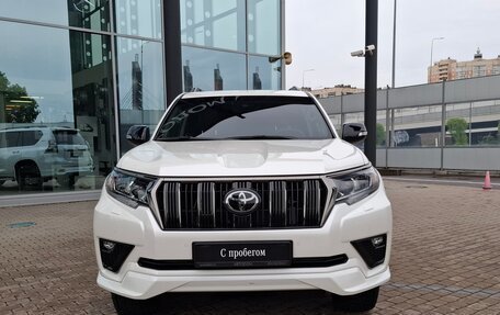 Toyota Land Cruiser Prado 150 рестайлинг 2, 2021 год, 7 490 000 рублей, 6 фотография