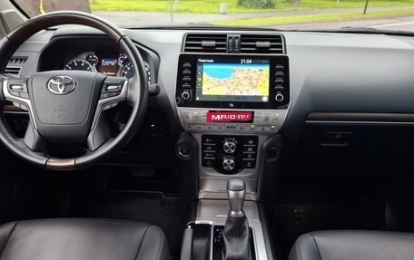 Toyota Land Cruiser Prado 150 рестайлинг 2, 2021 год, 7 490 000 рублей, 24 фотография