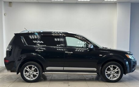 Mitsubishi Outlander III рестайлинг 3, 2008 год, 800 000 рублей, 4 фотография