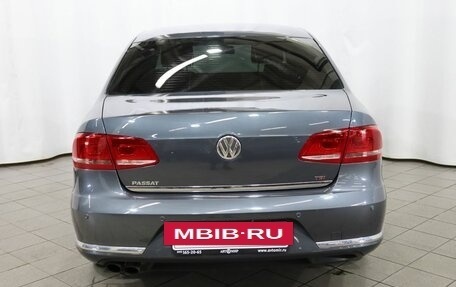 Volkswagen Passat B7, 2011 год, 849 000 рублей, 4 фотография