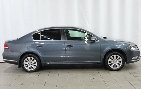 Volkswagen Passat B7, 2011 год, 849 000 рублей, 6 фотография