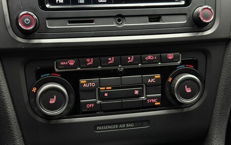 Volkswagen Golf R VII, 2012 год, 2 229 000 рублей, 16 фотография