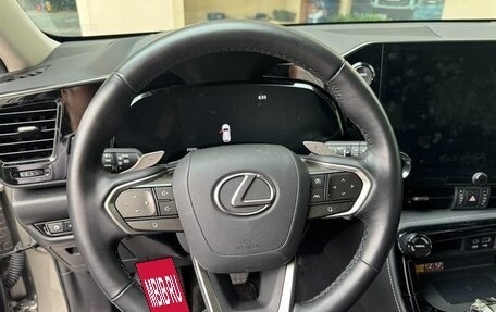 Lexus NX, 2024 год, 4 650 000 рублей, 8 фотография