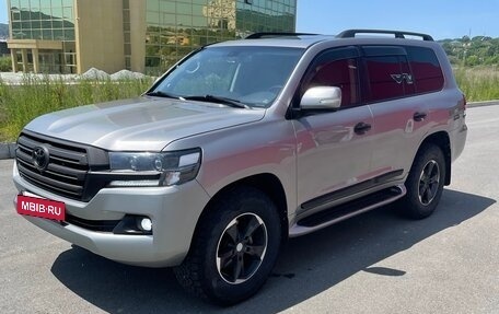 Toyota Land Cruiser 200, 2007 год, 3 900 000 рублей, 20 фотография