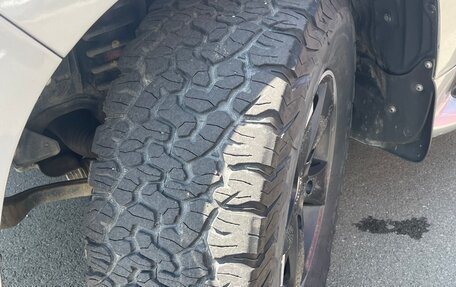 Toyota Land Cruiser 200, 2007 год, 3 900 000 рублей, 32 фотография