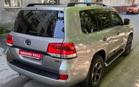 Toyota Land Cruiser 200, 2007 год, 3 900 000 рублей, 37 фотография