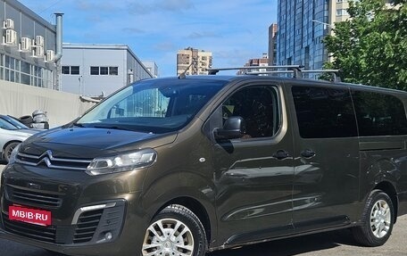 Citroen SpaceTourer I, 2018 год, 1 999 000 рублей, 3 фотография