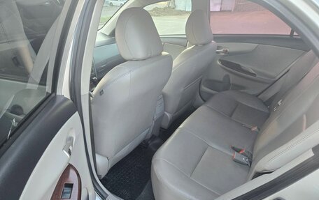 Toyota Corolla, 2011 год, 1 190 000 рублей, 6 фотография
