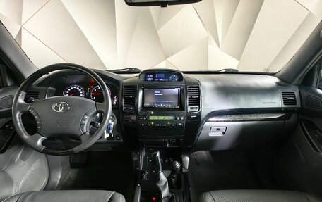 Toyota Land Cruiser Prado 120 рестайлинг, 2004 год, 1 543 000 рублей, 10 фотография