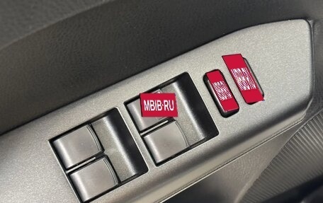 Toyota RAV4, 2017 год, 2 597 000 рублей, 16 фотография